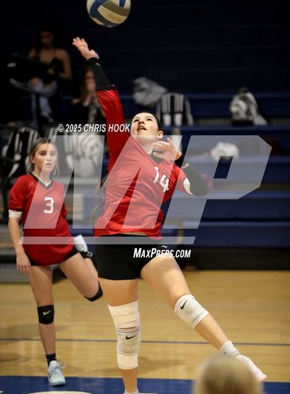 Thumbnail 2 in FR: Walden Grove @ Ironwood Ridge photogallery.