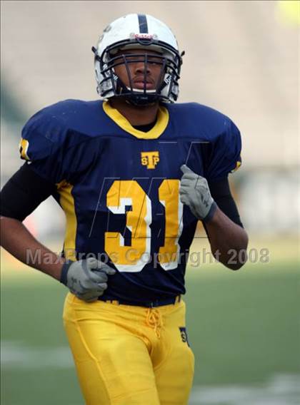 Thumbnail 3 in Garland vs. Stony Point (Texas 5A D1 Region II Regional Playoff) photogallery.