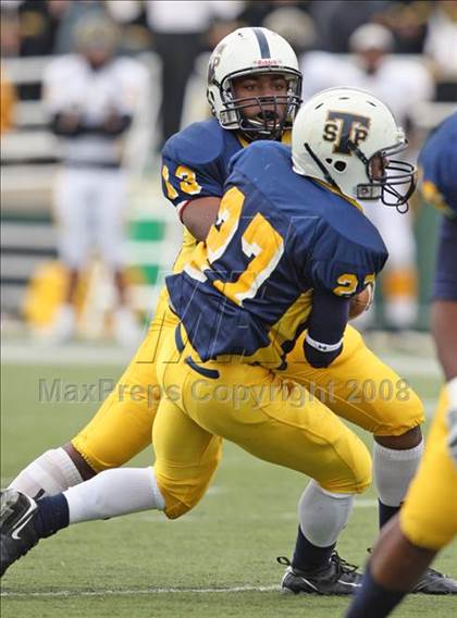 Thumbnail 3 in Garland vs. Stony Point (Texas 5A D1 Region II Regional Playoff) photogallery.