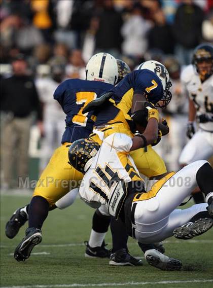 Thumbnail 1 in Garland vs. Stony Point (Texas 5A D1 Region II Regional Playoff) photogallery.