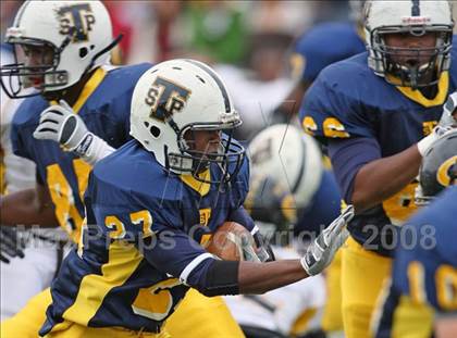 Thumbnail 1 in Garland vs. Stony Point (Texas 5A D1 Region II Regional Playoff) photogallery.