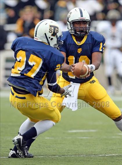 Thumbnail 2 in Garland vs. Stony Point (Texas 5A D1 Region II Regional Playoff) photogallery.