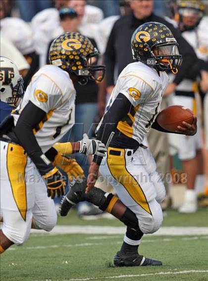 Thumbnail 1 in Garland vs. Stony Point (Texas 5A D1 Region II Regional Playoff) photogallery.