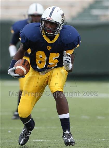 Thumbnail 3 in Garland vs. Stony Point (Texas 5A D1 Region II Regional Playoff) photogallery.