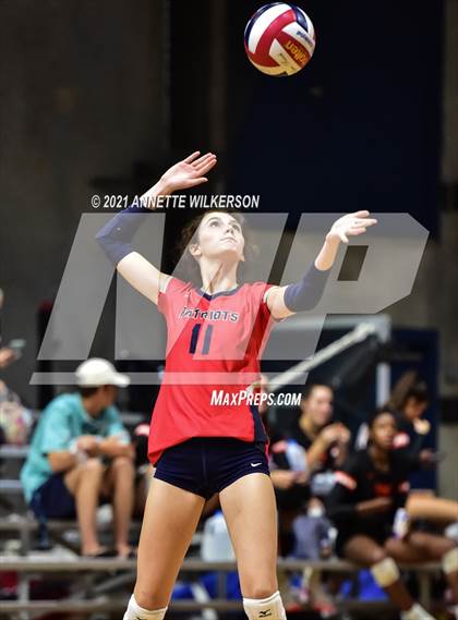 Thumbnail 1 in Walton vs. Homewood (Nike Tournament of Champions) photogallery.