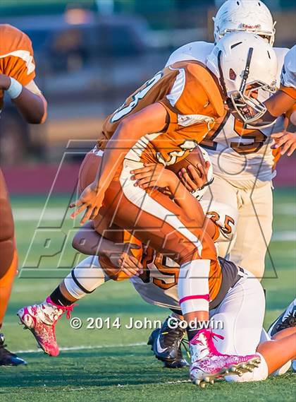 Thumbnail 2 in Alvin Orange Freshmen vs Dobie A Freshmen photogallery.
