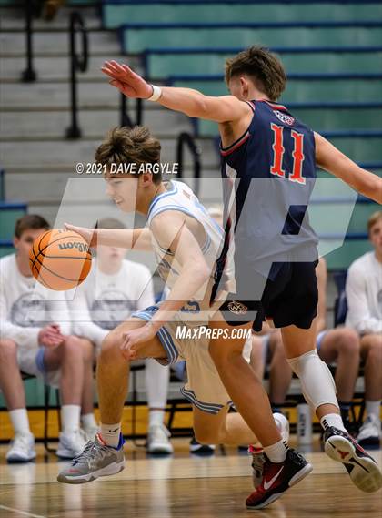 Thumbnail 3 in Salem Hills vs. Woods Cross photogallery.