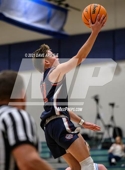 Thumbnail 2 in Salem Hills vs. Woods Cross photogallery.