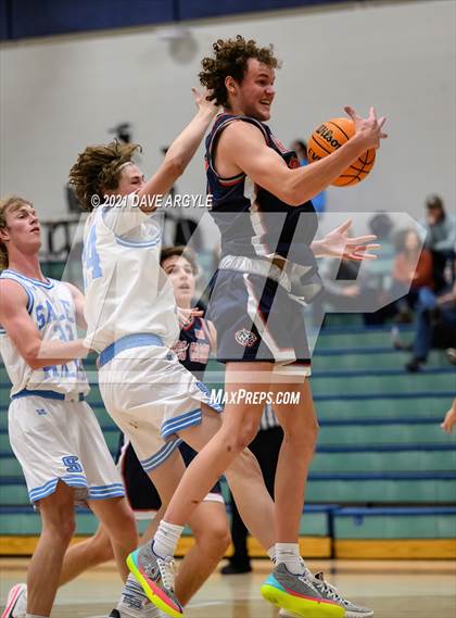 Thumbnail 3 in Salem Hills vs. Woods Cross photogallery.
