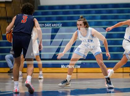 Thumbnail 3 in Salem Hills vs. Woods Cross photogallery.