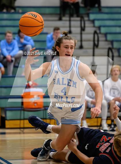 Thumbnail 1 in Salem Hills vs. Woods Cross photogallery.