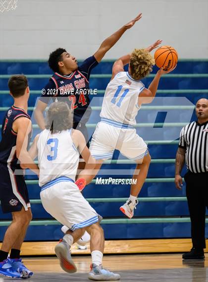 Thumbnail 2 in Salem Hills vs. Woods Cross photogallery.