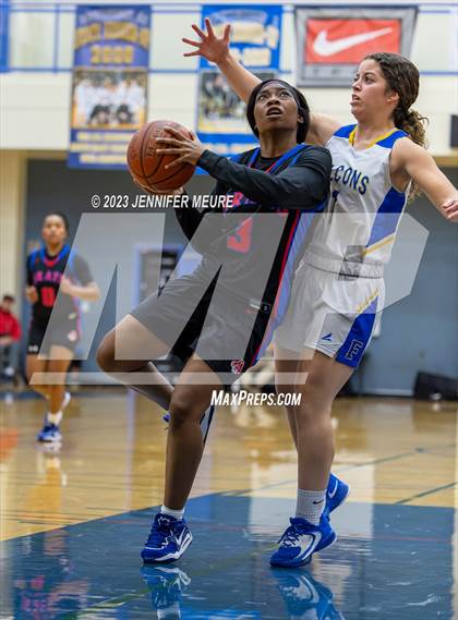 Thumbnail 1 in San Leandro vs. Foothill (Newark Optimist Club Holiday Classic) photogallery.