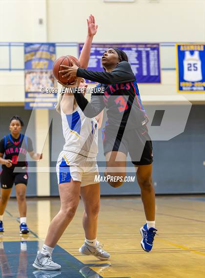 Thumbnail 2 in San Leandro vs. Foothill (Newark Optimist Club Holiday Classic) photogallery.