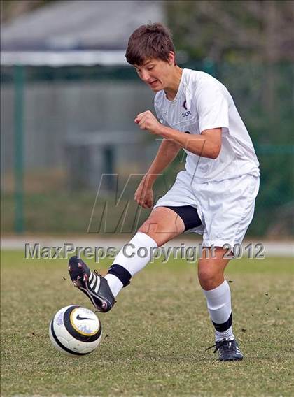 Thumbnail 2 in St. Petersburg Catholic vs Columbus photogallery.