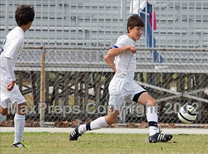 Thumbnail 1 in St. Petersburg Catholic vs Columbus photogallery.