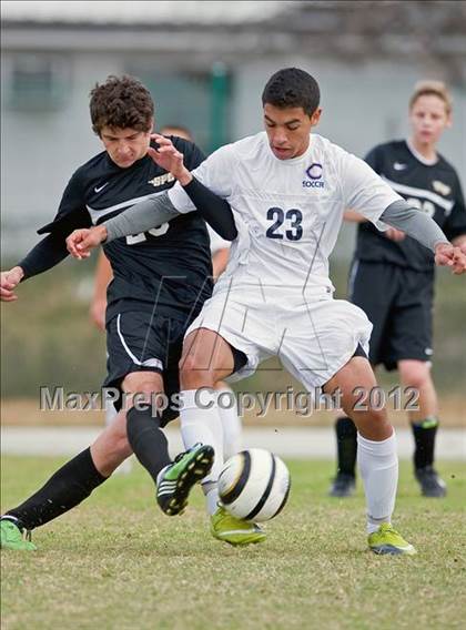 Thumbnail 2 in St. Petersburg Catholic vs Columbus photogallery.