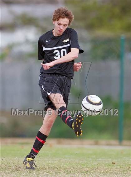 Thumbnail 3 in St. Petersburg Catholic vs Columbus photogallery.