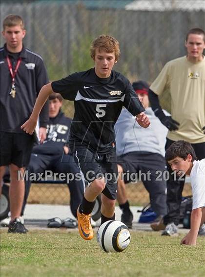 Thumbnail 1 in St. Petersburg Catholic vs Columbus photogallery.