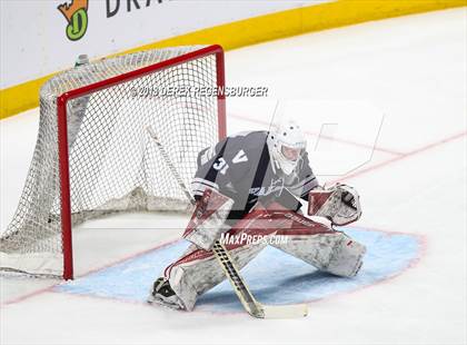 Thumbnail 3 in Valor Christian vs Regis Jesuit (CHSAA Final) photogallery.