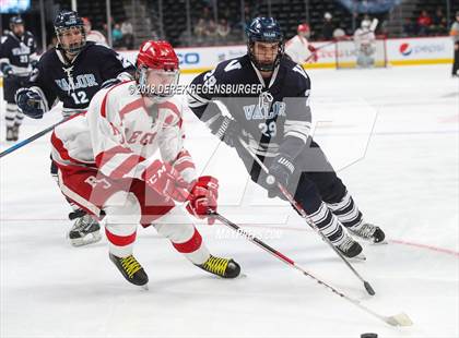 Thumbnail 1 in Valor Christian vs Regis Jesuit (CHSAA Final) photogallery.