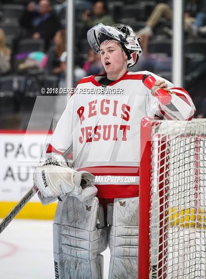 Thumbnail 1 in Valor Christian vs Regis Jesuit (CHSAA Final) photogallery.
