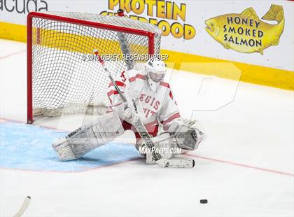 Thumbnail 3 in Valor Christian vs Regis Jesuit (CHSAA Final) photogallery.