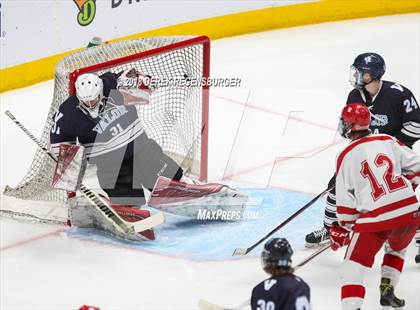 Thumbnail 3 in Valor Christian vs Regis Jesuit (CHSAA Final) photogallery.