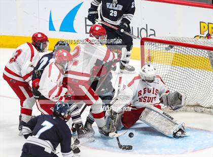 Thumbnail 2 in Valor Christian vs Regis Jesuit (CHSAA Final) photogallery.