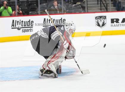 Thumbnail 2 in Valor Christian vs Regis Jesuit (CHSAA Final) photogallery.