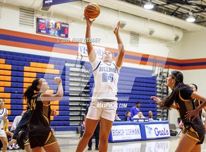 Thumbnail 2 in Centennial vs. Francis Parker (Las Vegas Thanksgiving Showcase) photogallery.