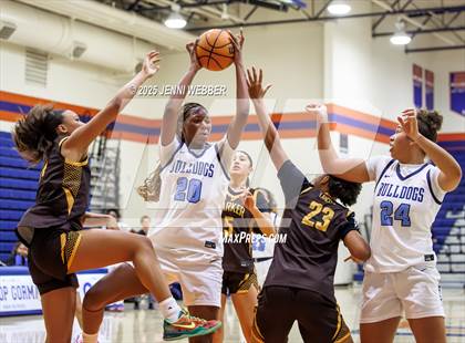 Thumbnail 3 in Centennial vs. Francis Parker (Las Vegas Thanksgiving Showcase) photogallery.