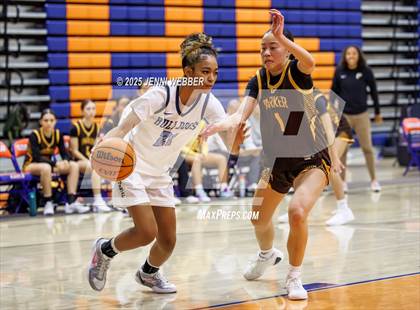 Thumbnail 3 in Centennial vs. Francis Parker (Las Vegas Thanksgiving Showcase) photogallery.
