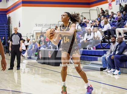 Thumbnail 2 in Centennial vs. Francis Parker (Las Vegas Thanksgiving Showcase) photogallery.