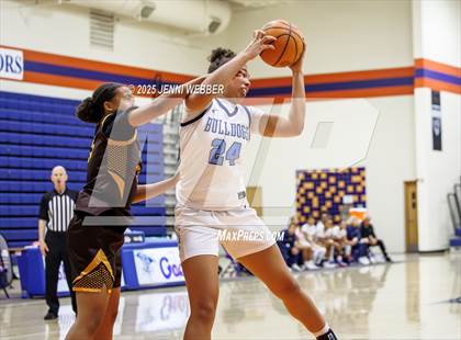 Thumbnail 3 in Centennial vs. Francis Parker (Las Vegas Thanksgiving Showcase) photogallery.