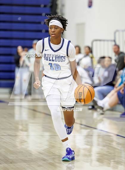 Thumbnail 3 in Centennial vs. Francis Parker (Las Vegas Thanksgiving Showcase) photogallery.