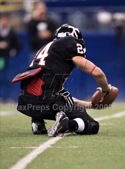 Thumbnail 1 in Trinity vs. Allen (Texas 5A D1 Region 1 Final) photogallery.