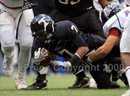 Thumbnail 2 in Trinity vs. Allen (Texas 5A D1 Region 1 Final) photogallery.