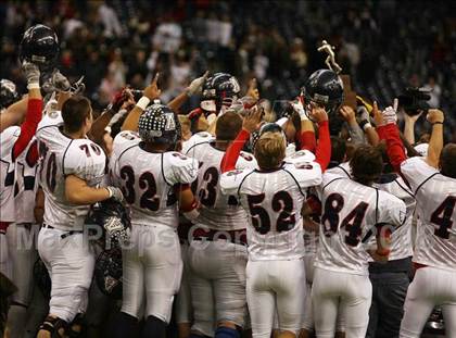 Thumbnail 1 in Trinity vs. Allen (Texas 5A D1 Region 1 Final) photogallery.