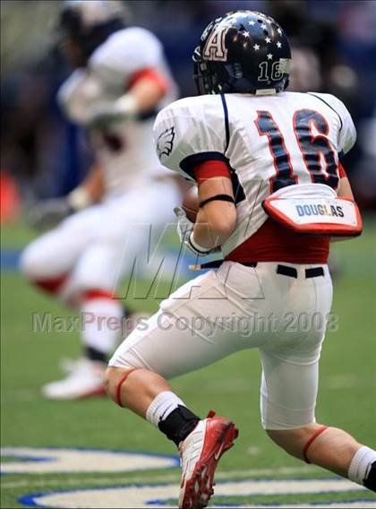 Thumbnail 2 in Trinity vs. Allen (Texas 5A D1 Region 1 Final) photogallery.