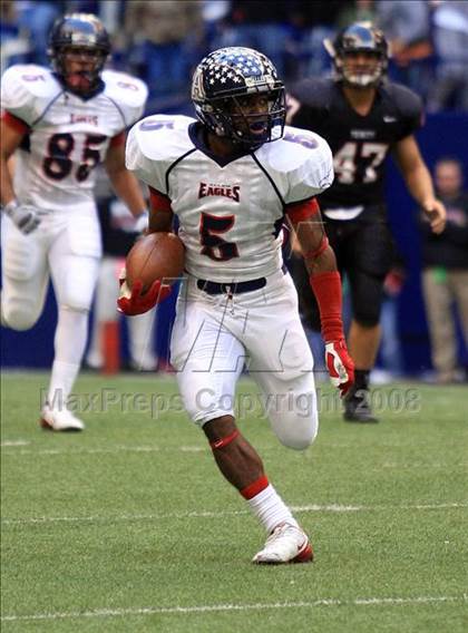 Thumbnail 1 in Trinity vs. Allen (Texas 5A D1 Region 1 Final) photogallery.