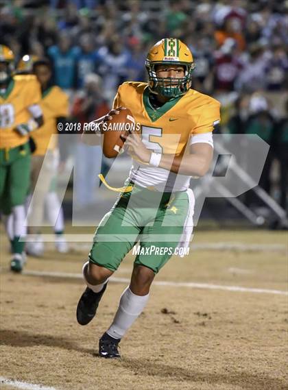 Thumbnail 1 in Myers Park @ Richmond (NCHSAA 4AA 3rd Round Playoff) photogallery.