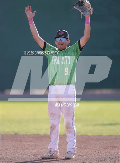 Thumbnail 1 in Tuba City vs Greyhills Academy (Epic Baseball Tournament) photogallery.