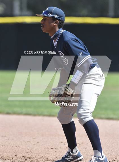 Thumbnail 2 in Granada Hills Charter vs. Birmingham (CIF City Open Playoff) photogallery.