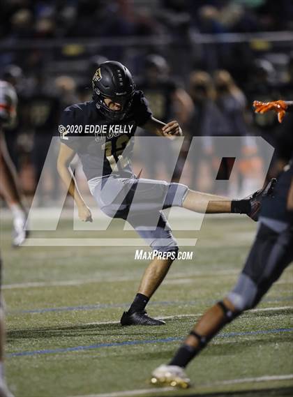 Thumbnail 3 in Wakeland @ The Colony photogallery.