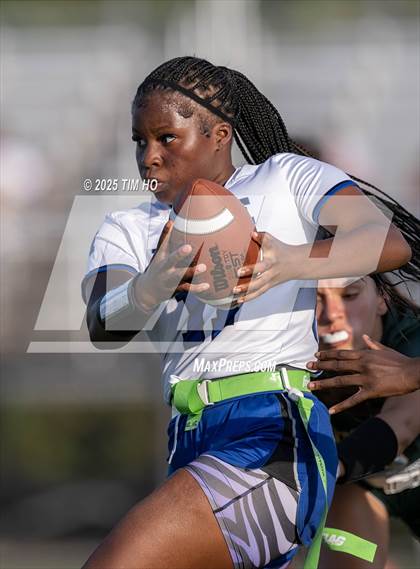 Thumbnail 2 in Damascus vs Blake (Paint Branch High School) photogallery.
