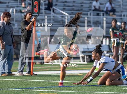 Thumbnail 2 in Damascus vs Blake (Paint Branch High School) photogallery.