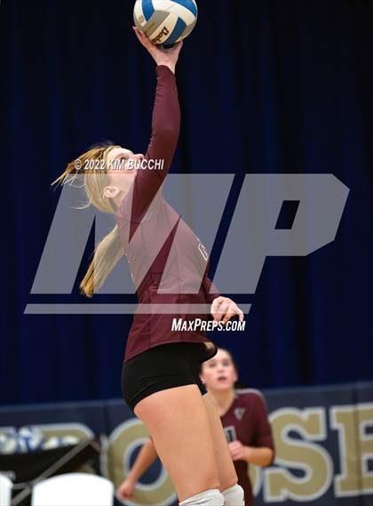 Thumbnail 1 in Utica Ford @ Grosse Pointe South photogallery.
