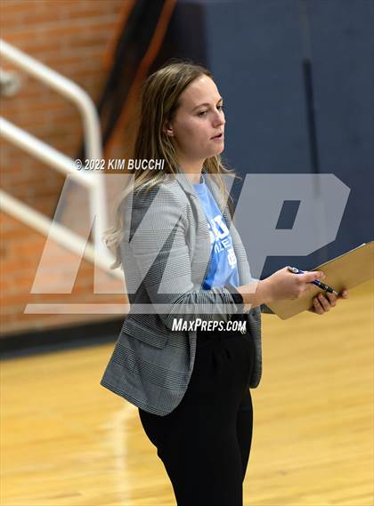 Thumbnail 2 in Utica Ford @ Grosse Pointe South photogallery.