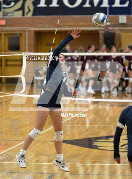 Thumbnail 2 in Utica Ford @ Grosse Pointe South photogallery.